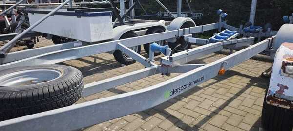 trailer-watersportschuur-nl-2-op-haven-oost